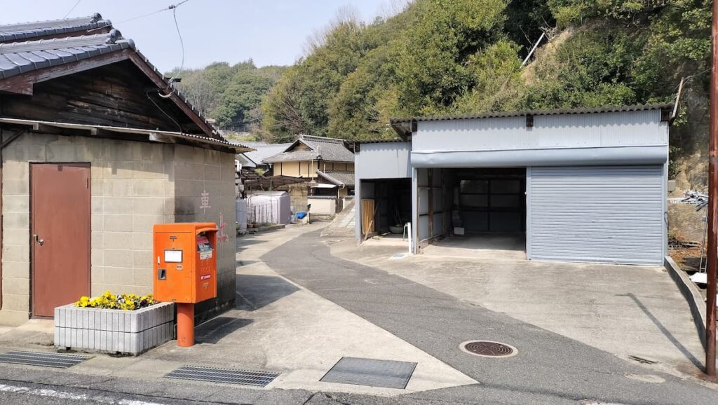 屋根付駐車場